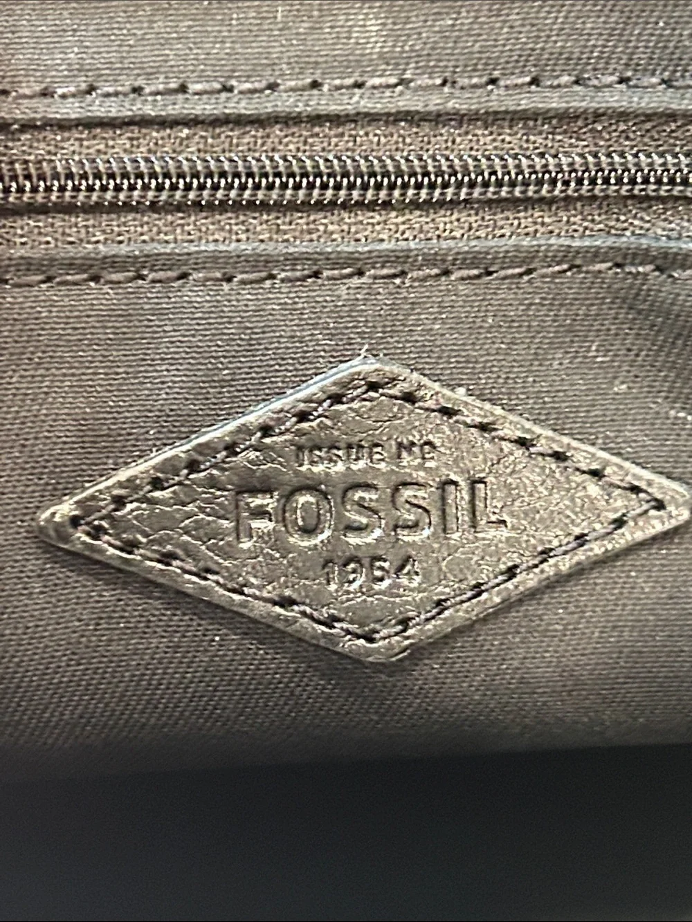 Fossil Emi Leather Tassel Crossbody Black Saddle Bag